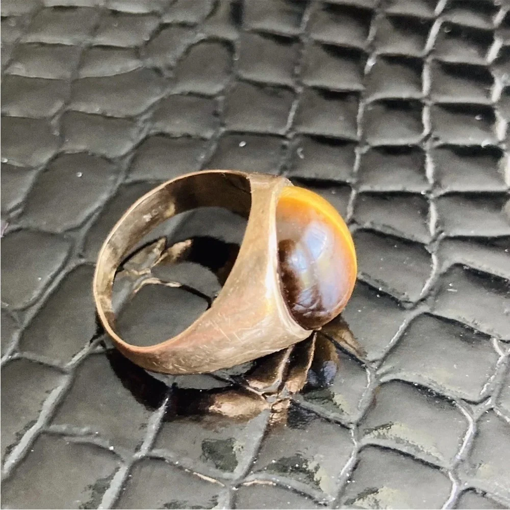 10k Gold Tiger’s Eye Solitaire Signet Estate Ring